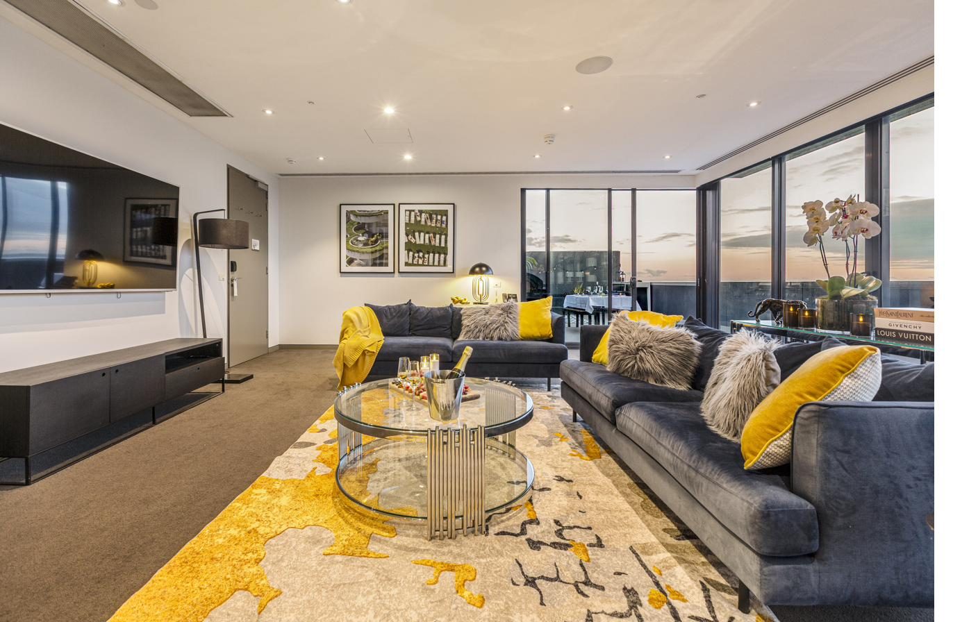Fizz and Views penthouse